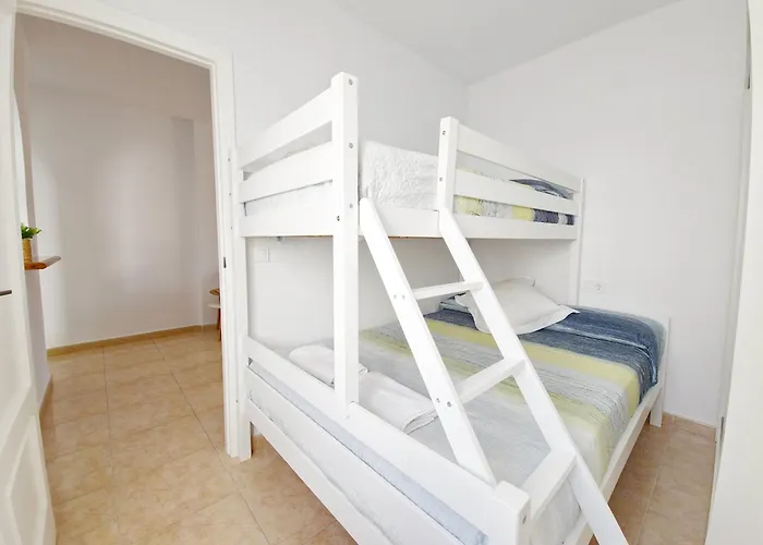 Con Piscina, Parque Naciones, * Torrevieja