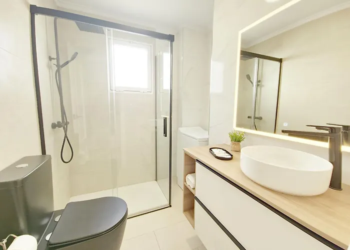 Apartament Con Piscina, Parque Naciones,